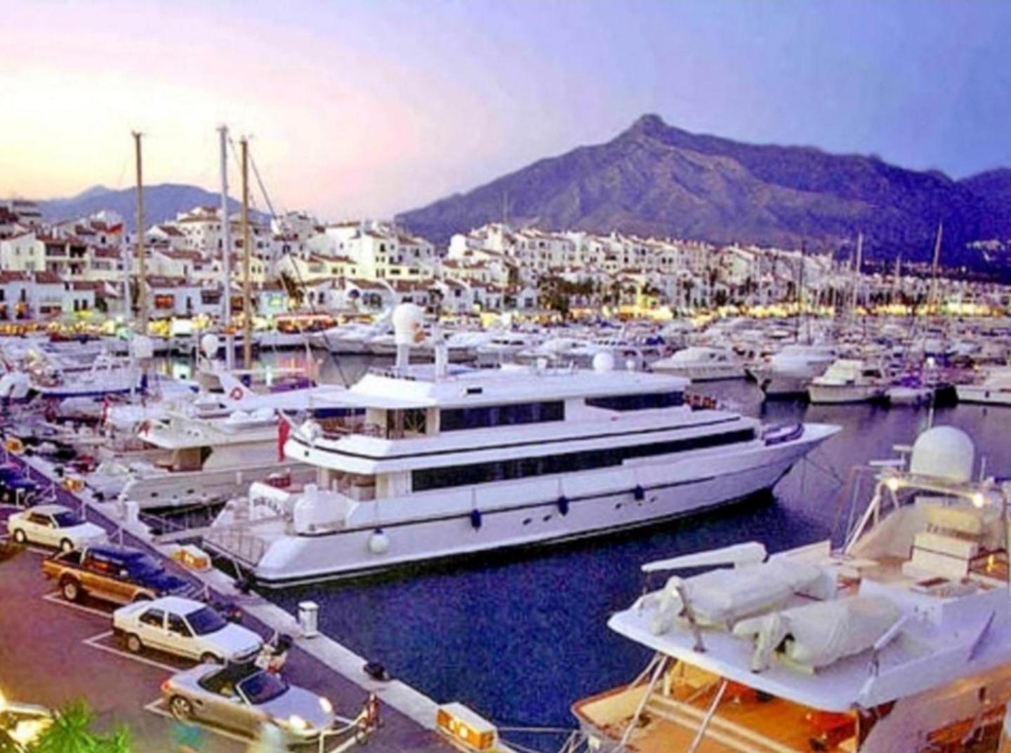 马尔韦利亚Puerto Banus 2Linea Playa,Piscina Y Parking公寓 外观 照片
